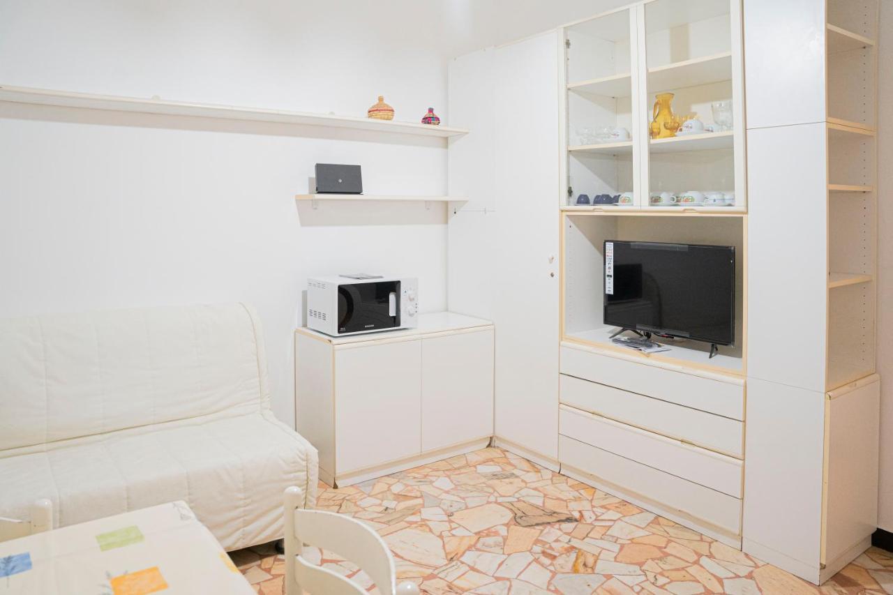Apartamento 039 - Casa Residenziale A Lavagna A 5 Minuti Dal Mare Exterior foto